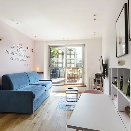 Paris Champs-elysees/neuilly Studio Avec Terrasse *