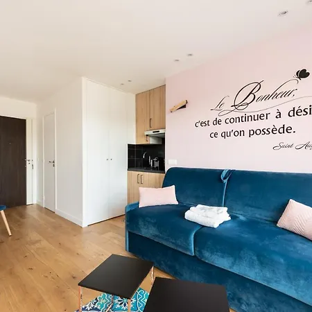 Paris Champs-elysees/neuilly Studio Avec Terrasse شقة نويي سور سين