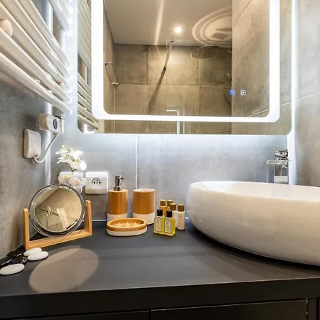 شقة Paris Champs-elysees/neuilly Studio Avec Terrasse نويي سور سين